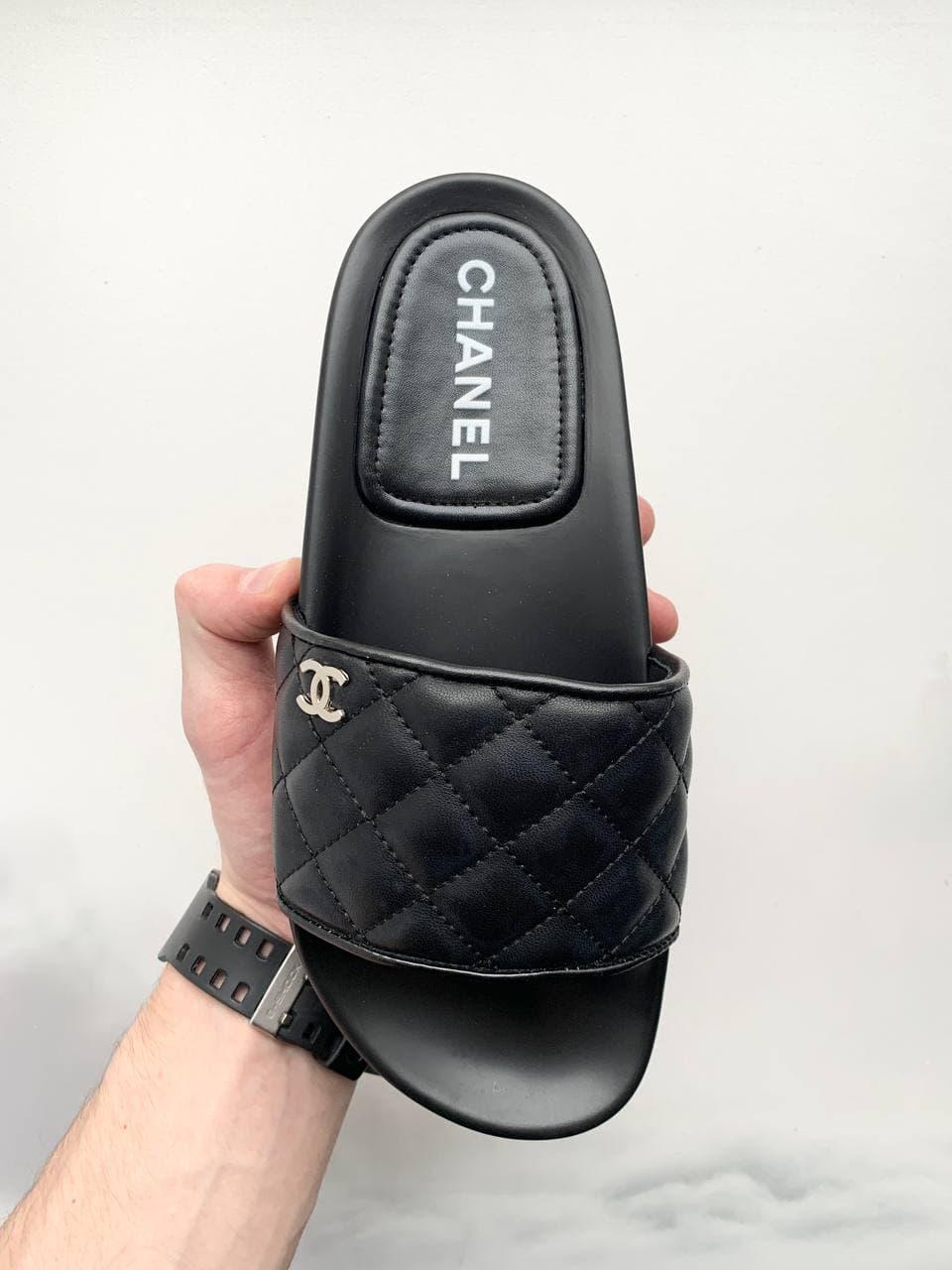 Channel Slippers Lambskin Black