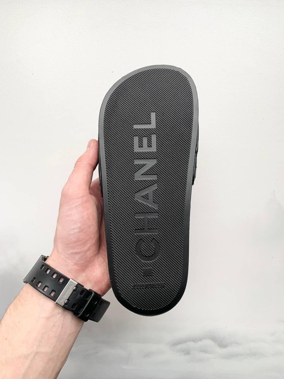 Channel Slippers Lambskin Black