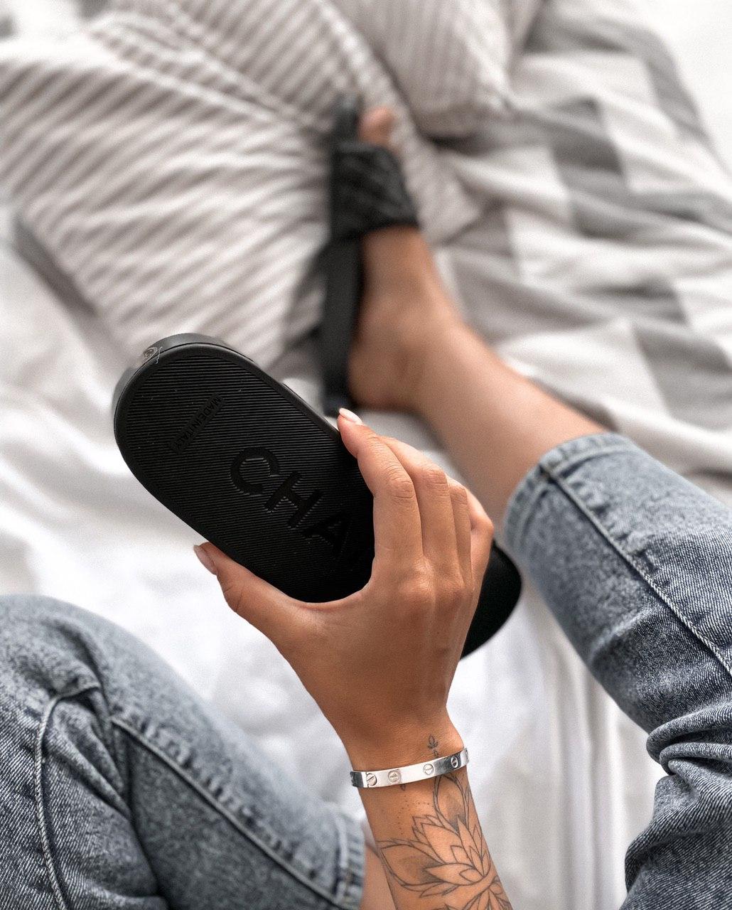 Channel Slippers Lambskin Black