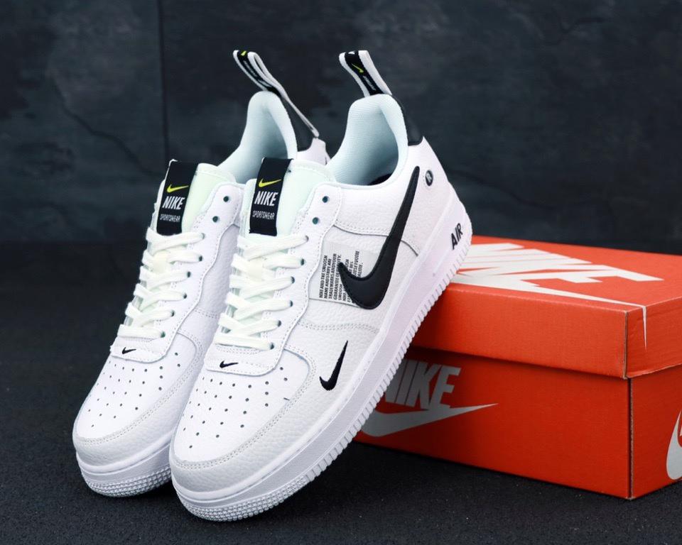 Nike Air Force 1’07Lv8 Ultra White Black 1