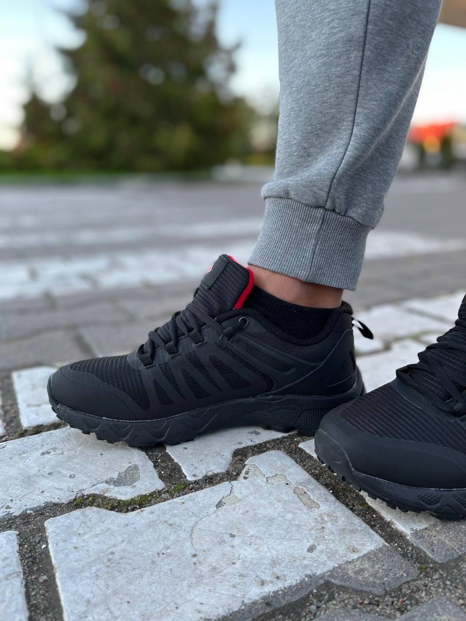 Columbia Black Red
