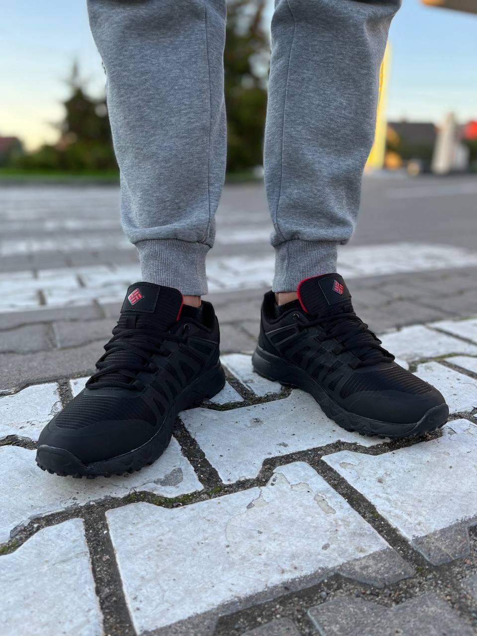 Columbia Black Red