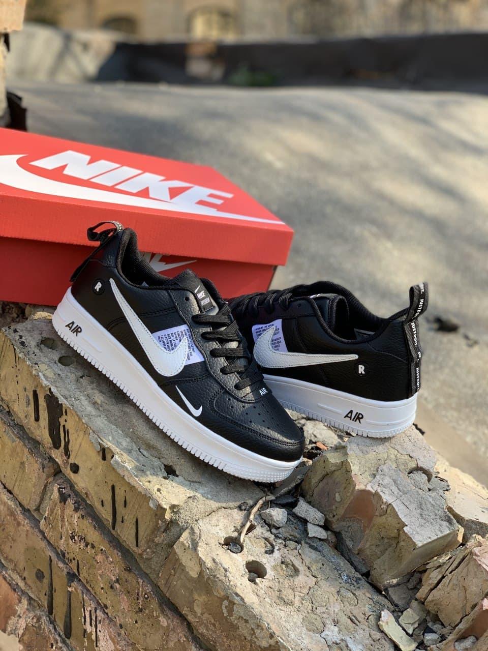 Nike Air Force 1’07Lv8 Ultra Black White 1