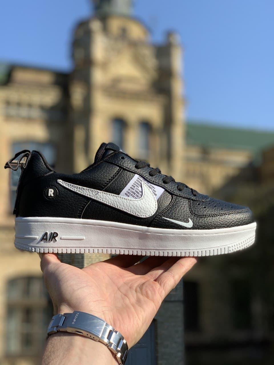 Nike Air Force 1’07Lv8 Ultra Black White 1
