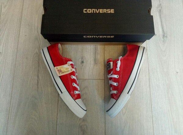 Converse Low Red White Black Line