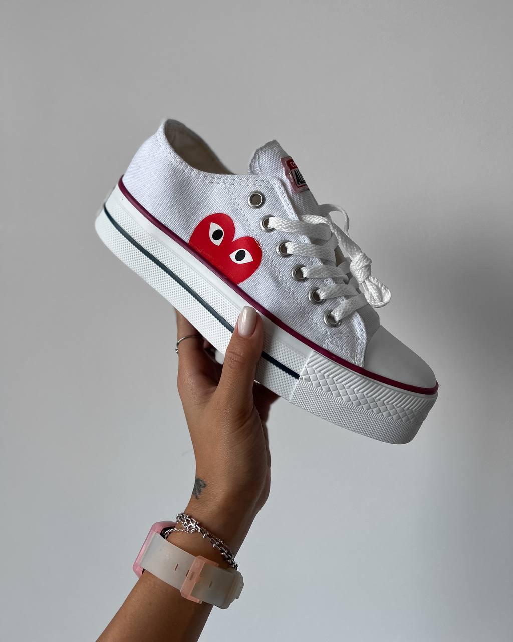 Comme Des Garçons Play White Low