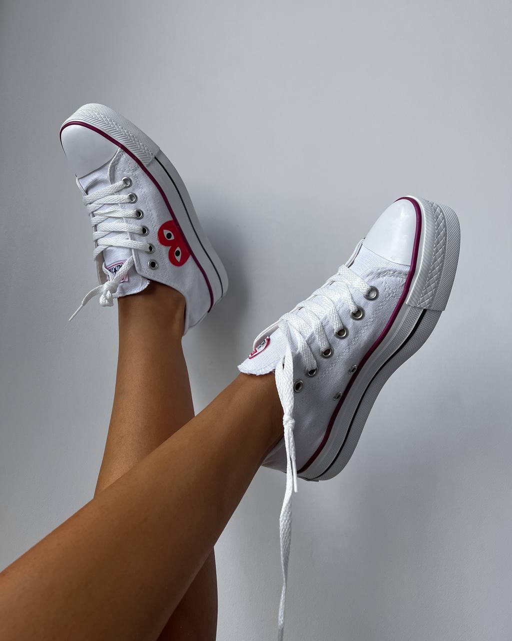 Comme Des Garçons Play White Low