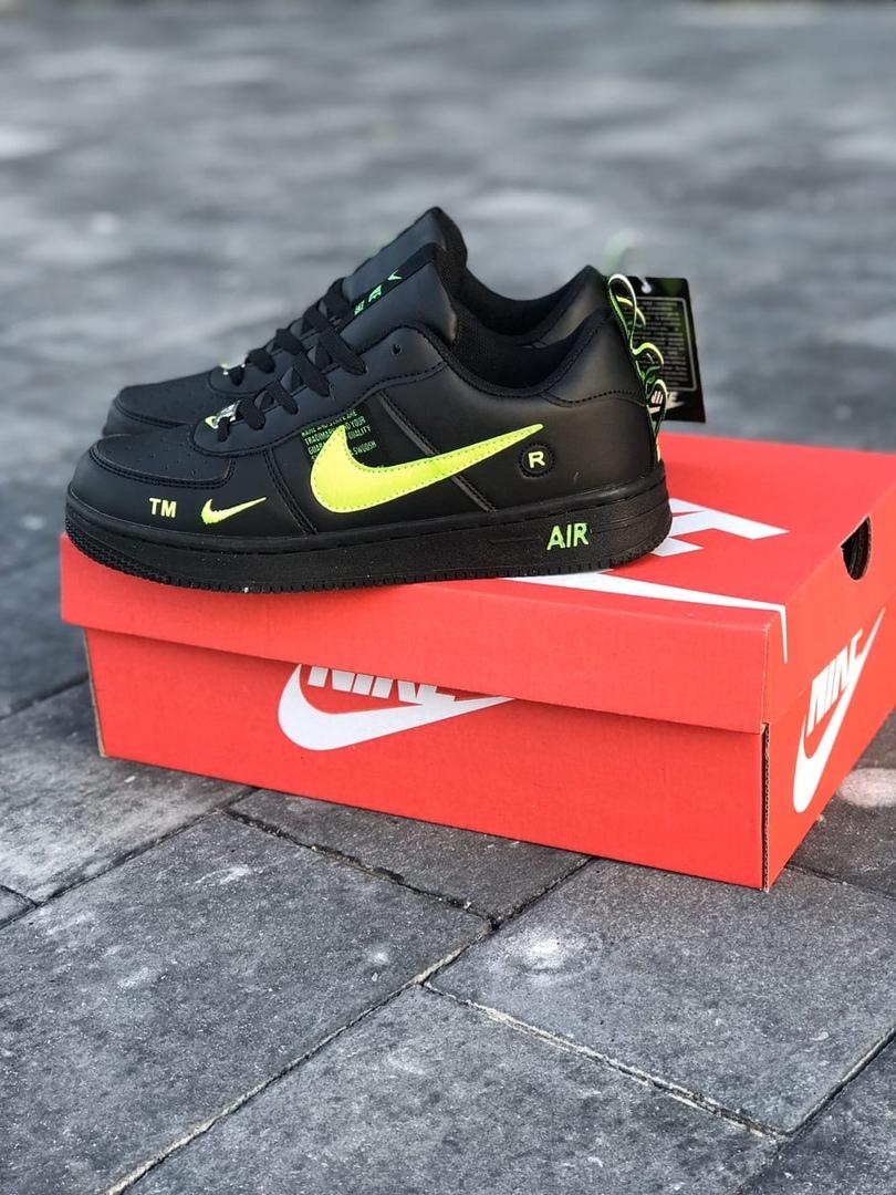Nike Air Force 1’07Lv8 Ultra Black Green