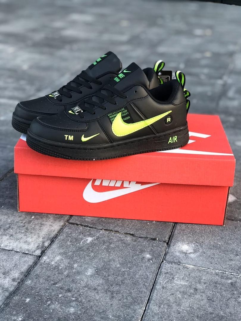 Nike Air Force 1’07Lv8 Ultra Black Green