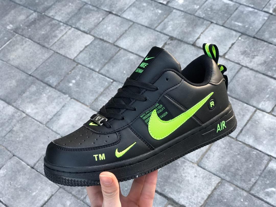 Nike Air Force 1’07Lv8 Ultra Black Green