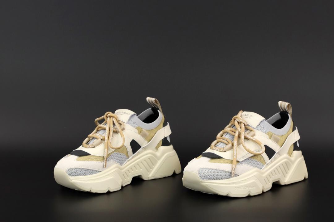 Dolce & Gabbana Beige