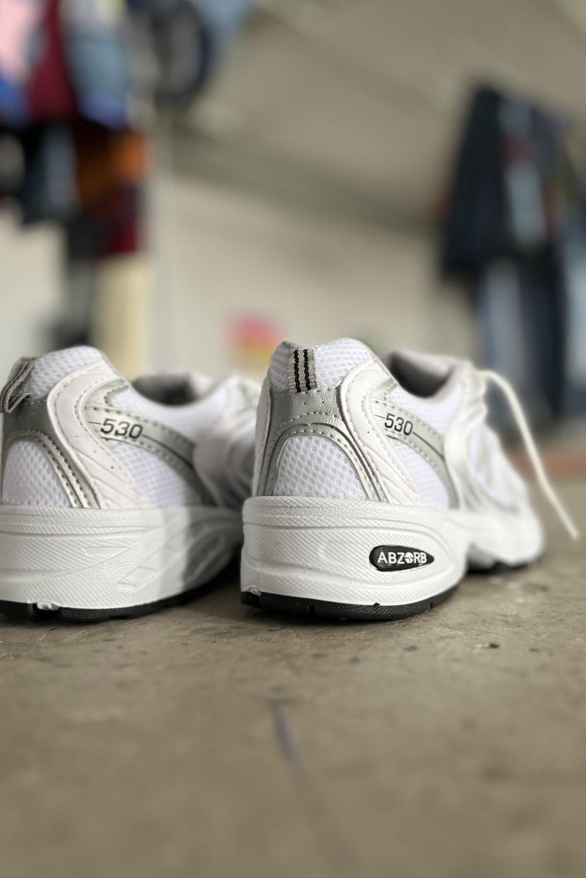 New Balance 530 Silver