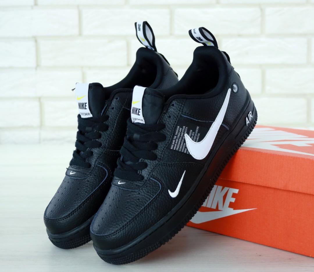 Nike Air Force 1’07Lv8 Ultra Black White 2