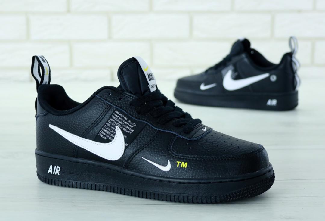 Nike Air Force 1’07Lv8 Ultra Black White 2