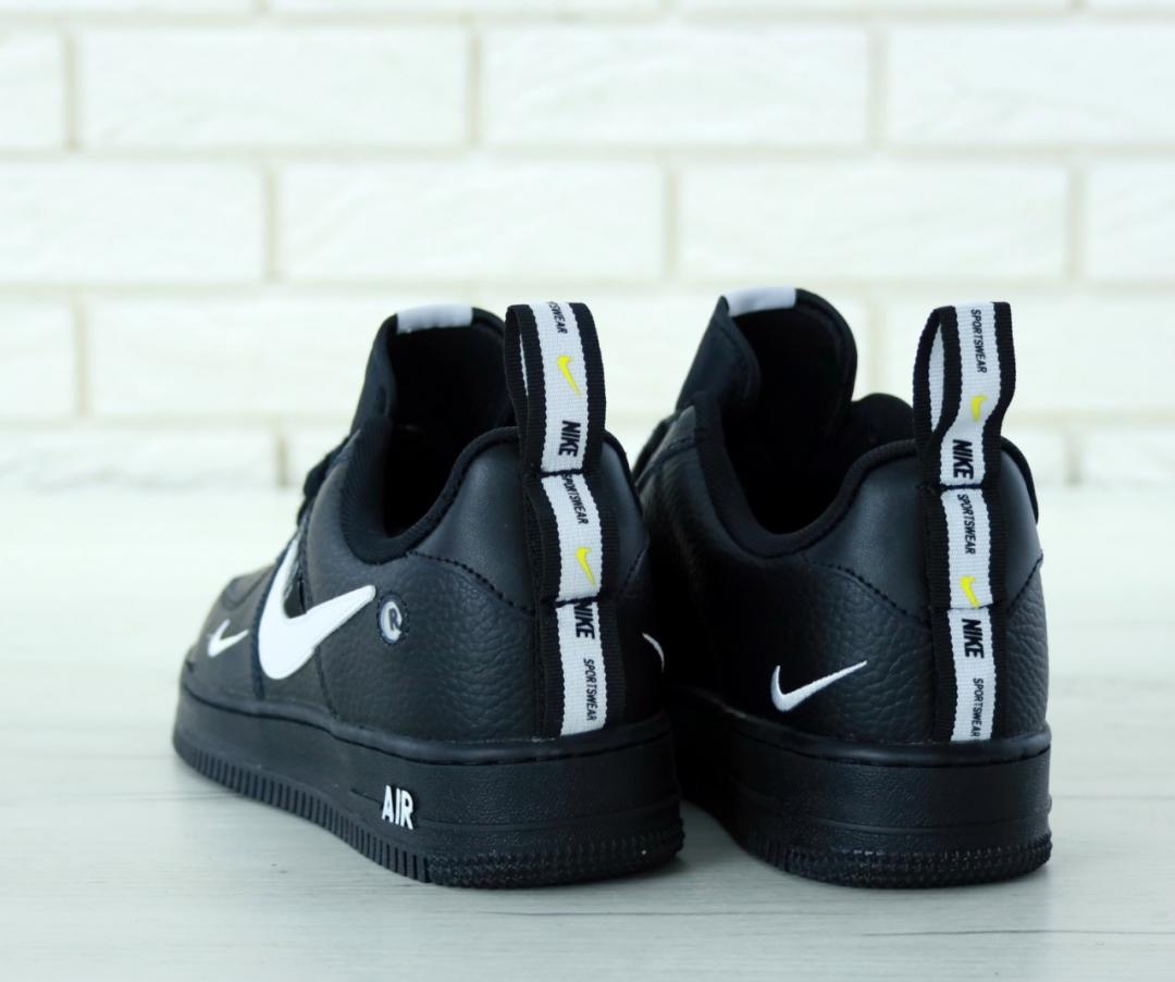 Nike Air Force 1’07Lv8 Ultra Black White 2