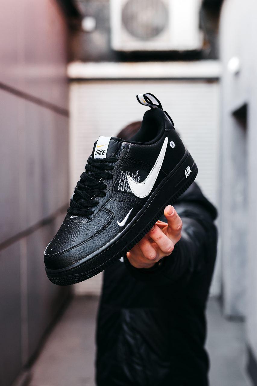 Nike Air Force 1’07Lv8 Ultra Black White 2
