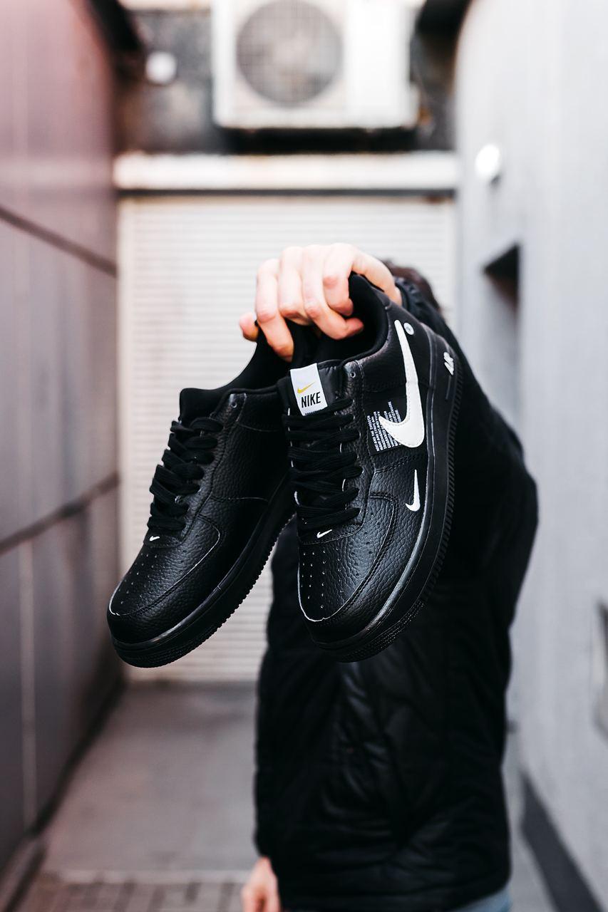 Nike Air Force 1’07Lv8 Ultra Black White 2