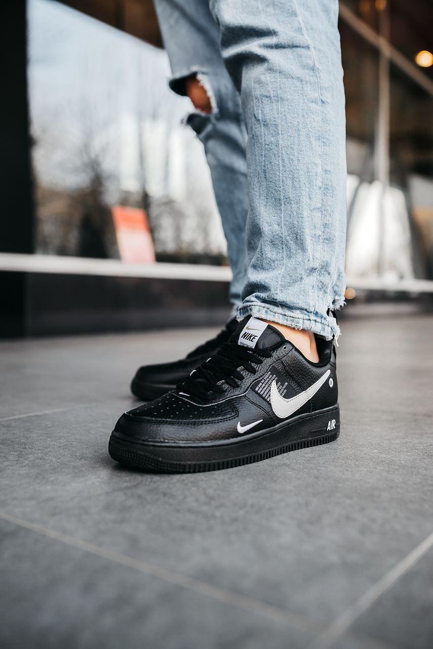Nike Air Force 1’07Lv8 Ultra Black White 2