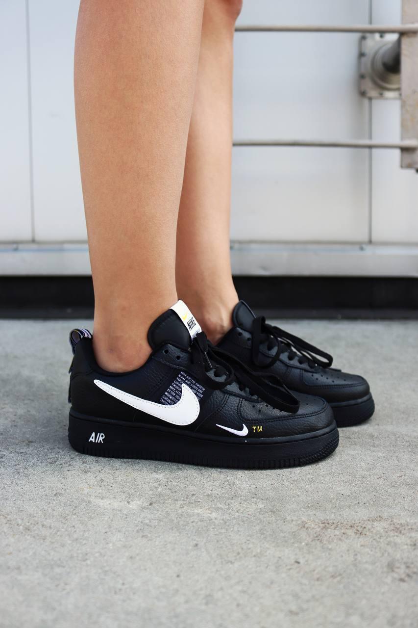 Nike Air Force 1’07Lv8 Ultra Black White 2