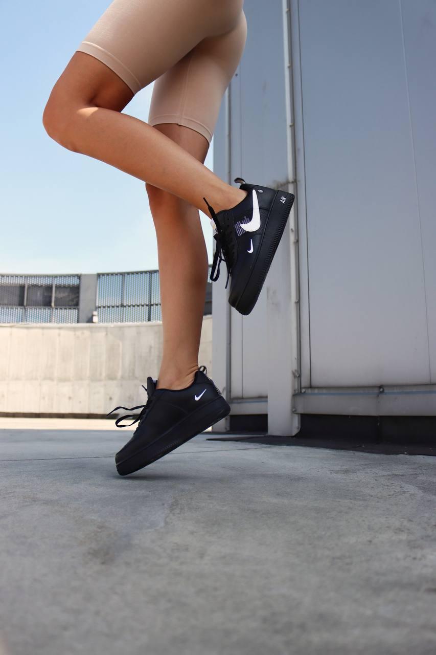 Nike Air Force 1’07Lv8 Ultra Black White 2