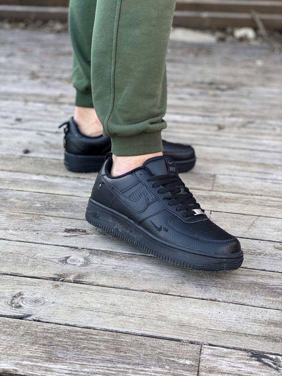 Nike Air Force 1’07Lv8 Ultra Full Black