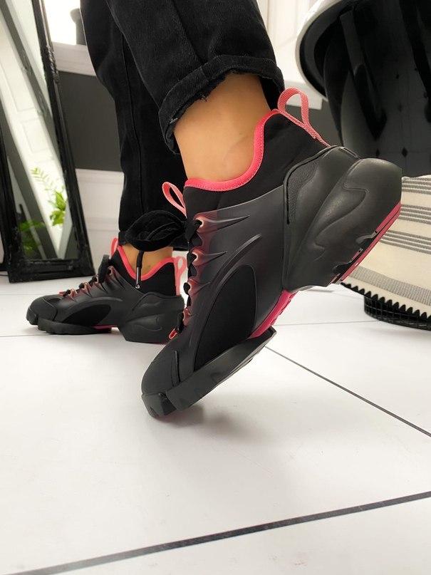 Dior D-Connect Sneaker Black Pink