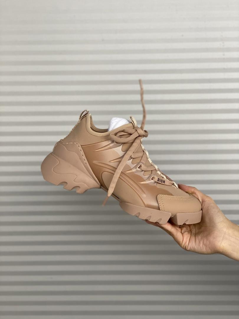 Dior D-Connect Sneaker Beige 1