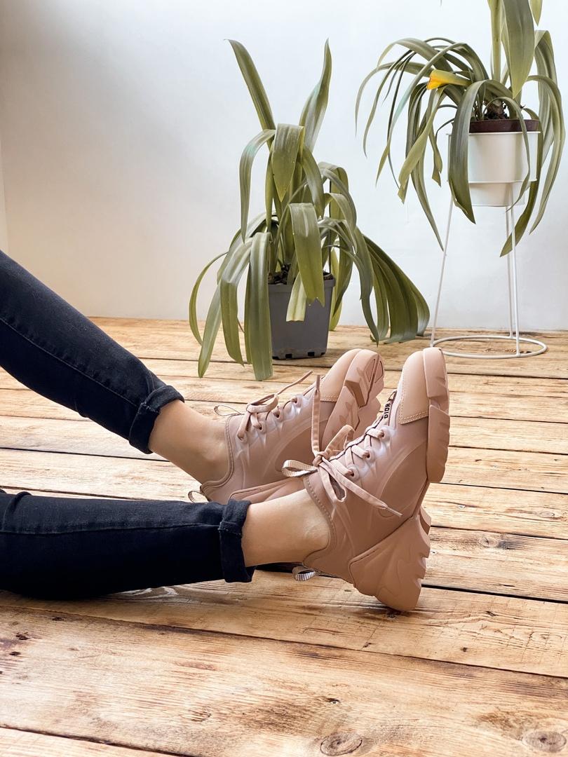 Dior D-Connect Sneaker Beige 1