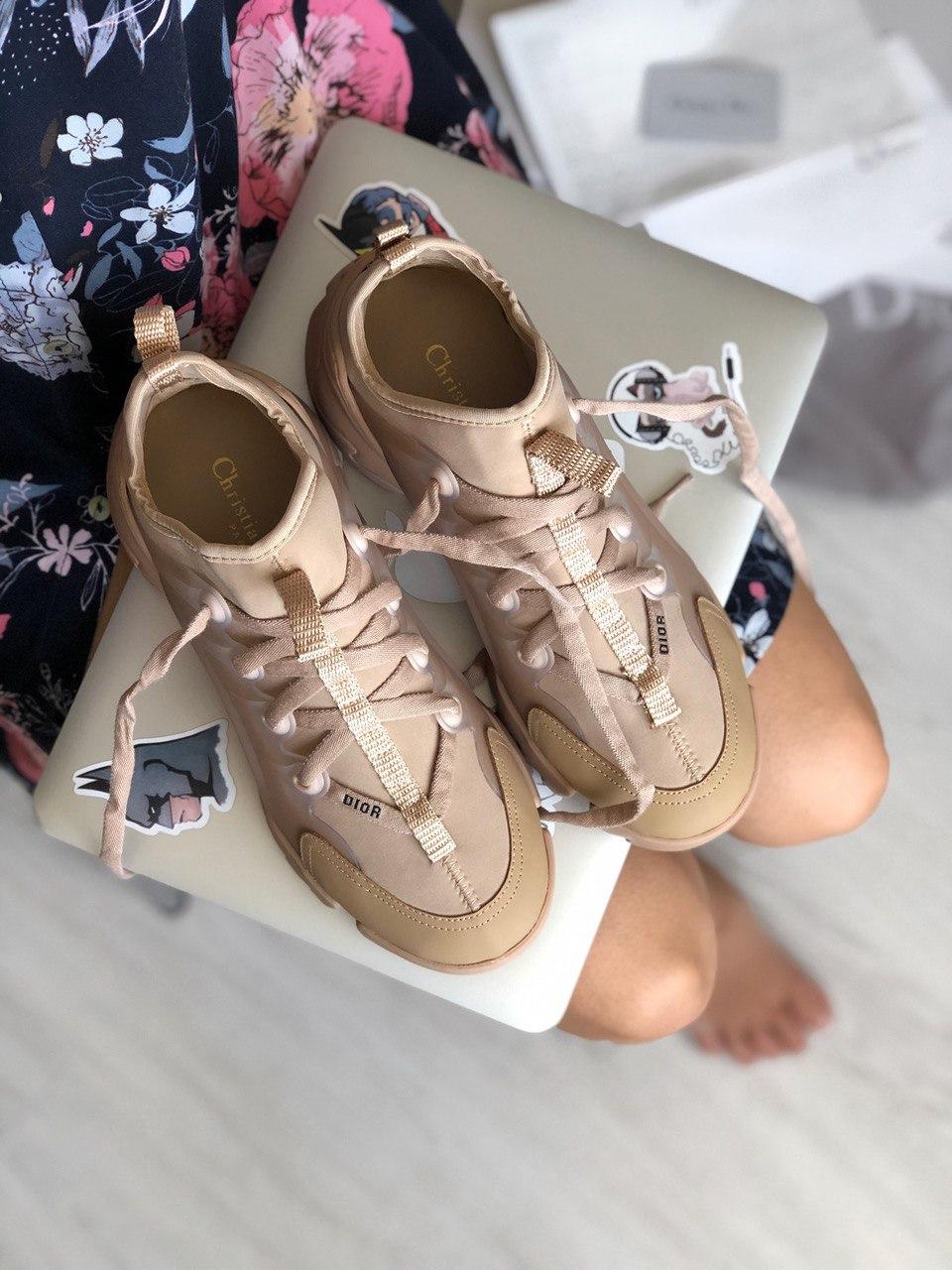 Dior D-Connect Sneaker Beige