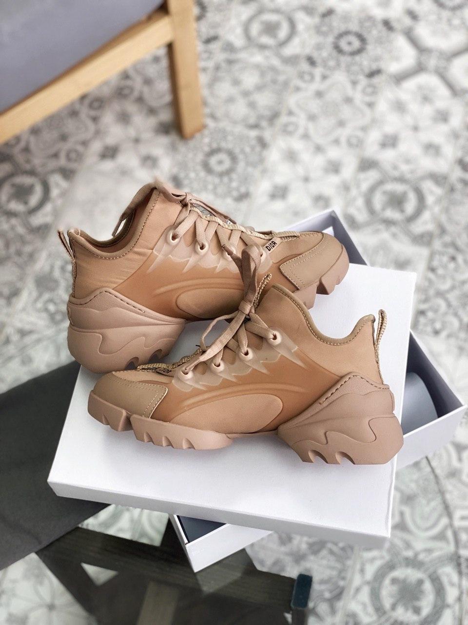 Dior D-Connect Sneaker Beige