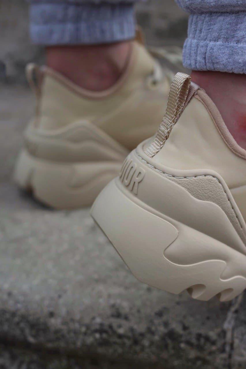 Dior D-Connect Sneaker Light Beige