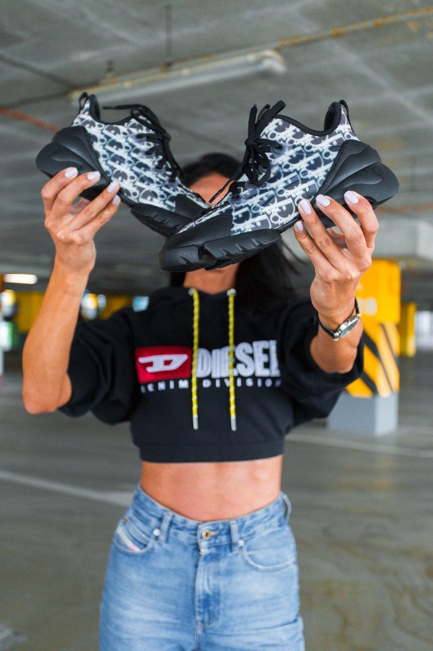 Dior D-Connect Sneaker Black White
