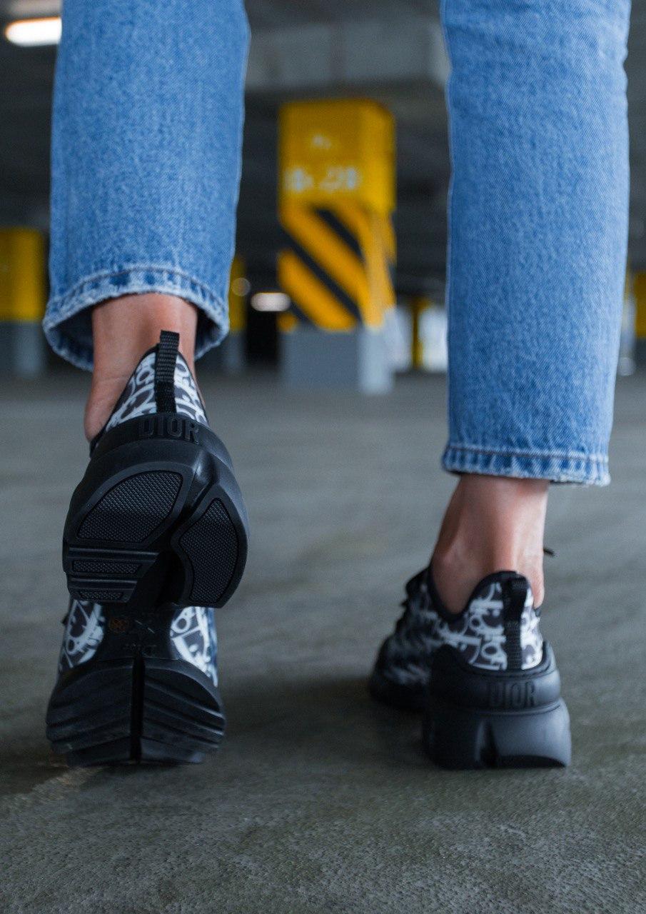 Dior D-Connect Sneaker Black White
