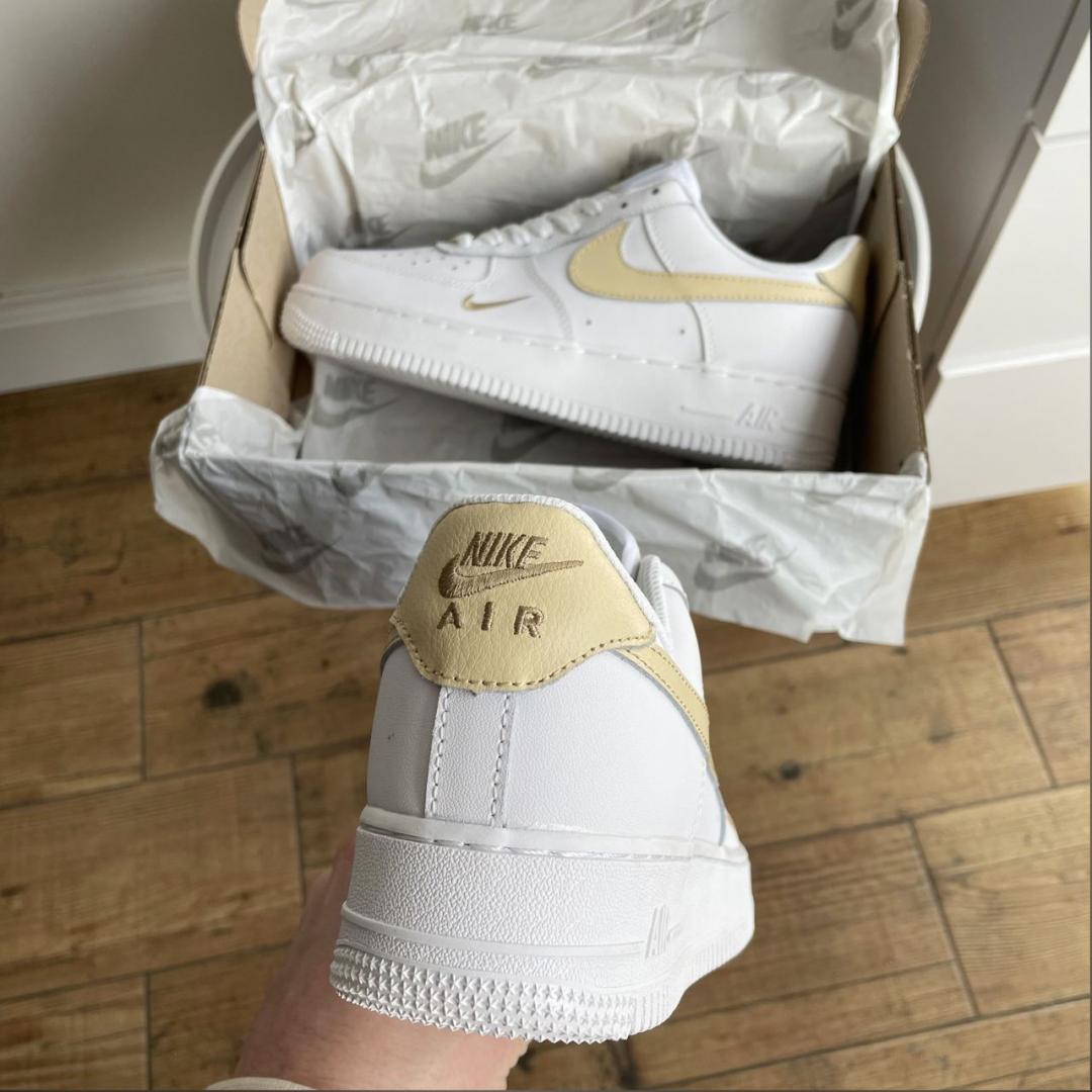 Nike Air Force Mini Swoosh Beige