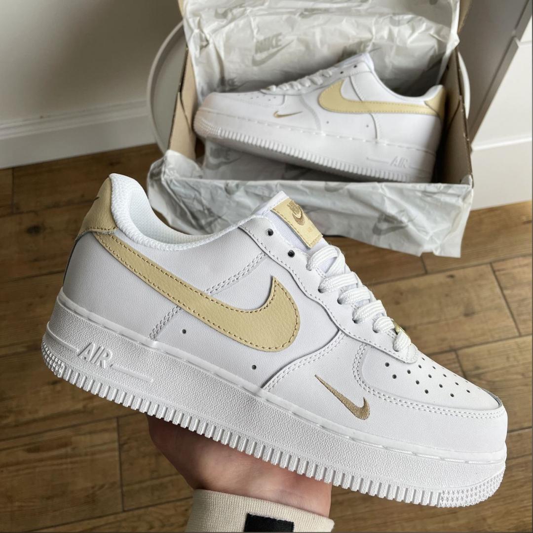 Nike Air Force Mini Swoosh Beige