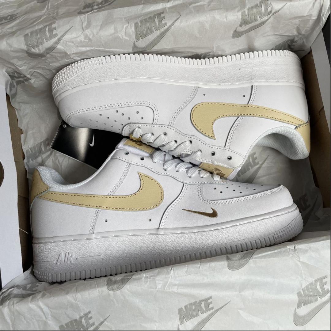 Nike Air Force Mini Swoosh Beige