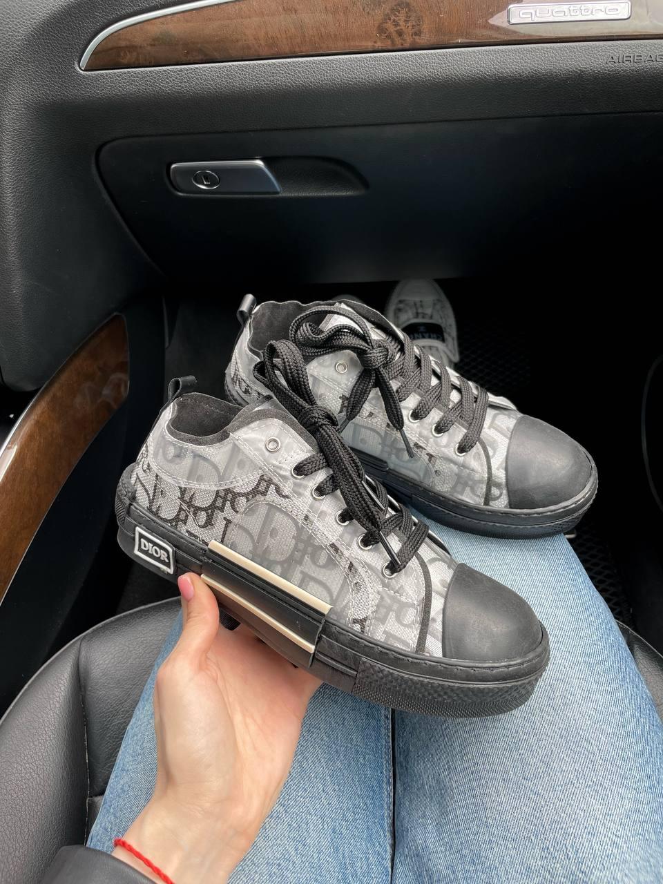Dior Logo Black