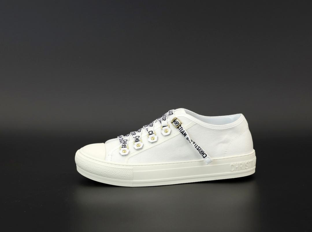 Dior Milk Shake 1