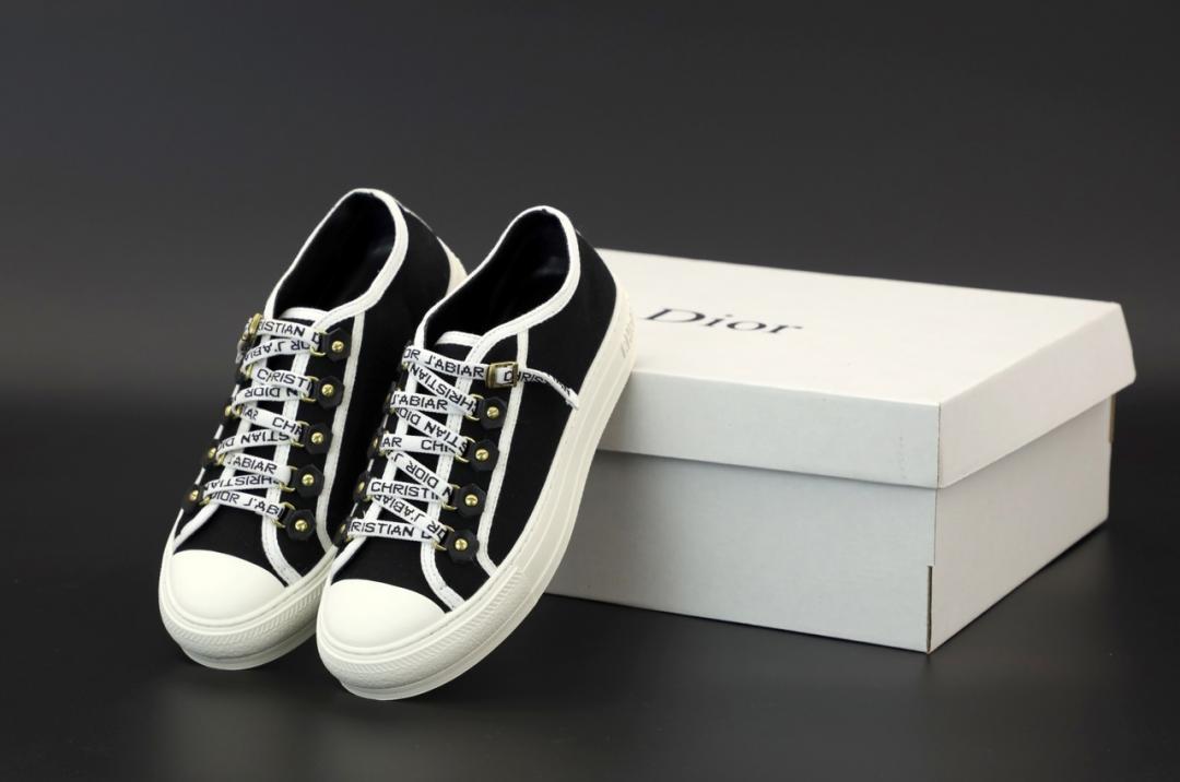 Dior Low TOP Black White