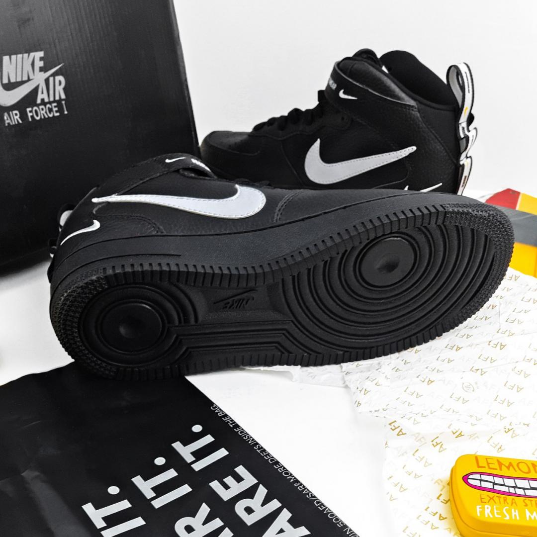 Nike Air Force 1’07Lv8 Ultra Black White
