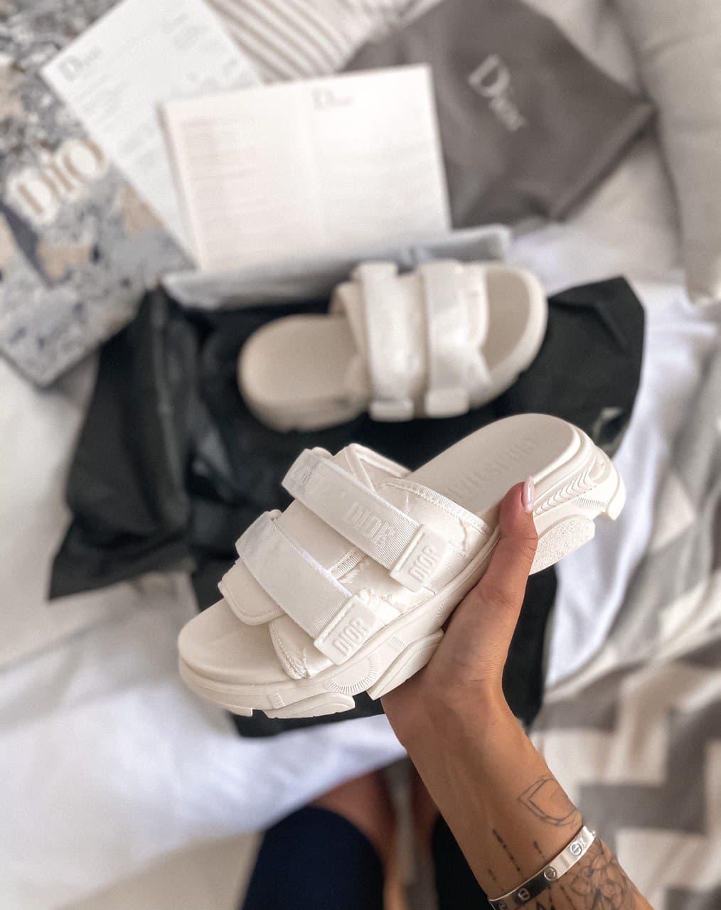 Dior Slippers White