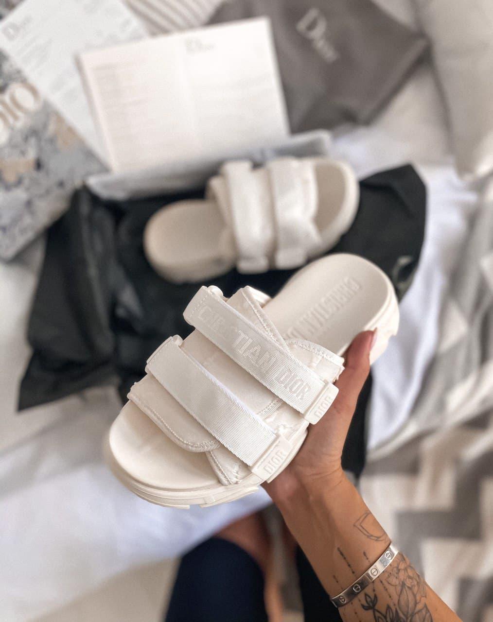 Dior Slippers White