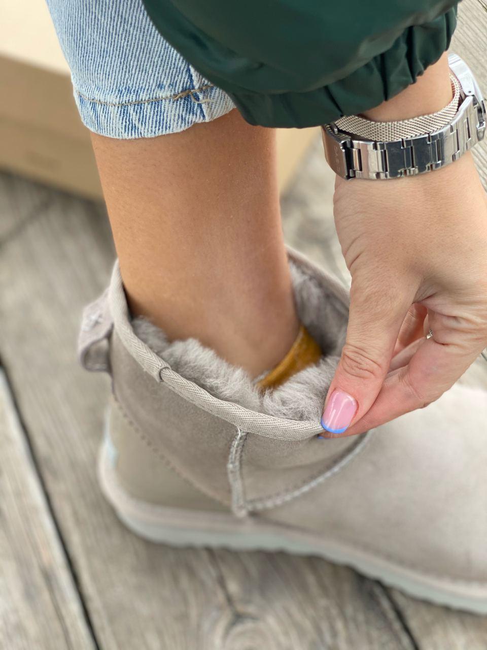 UGG Mini Mokko Glossiness