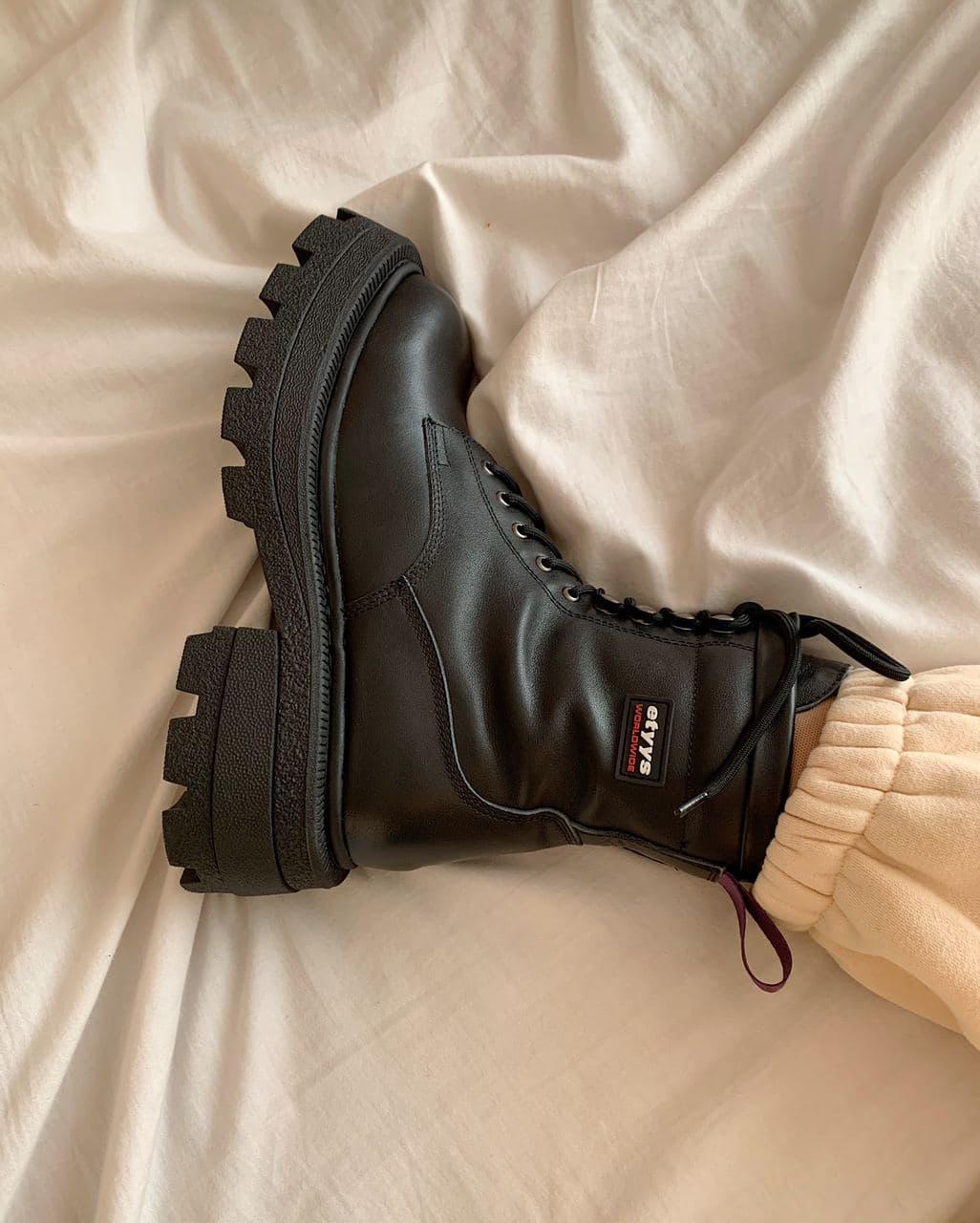 Eytys Halo Black