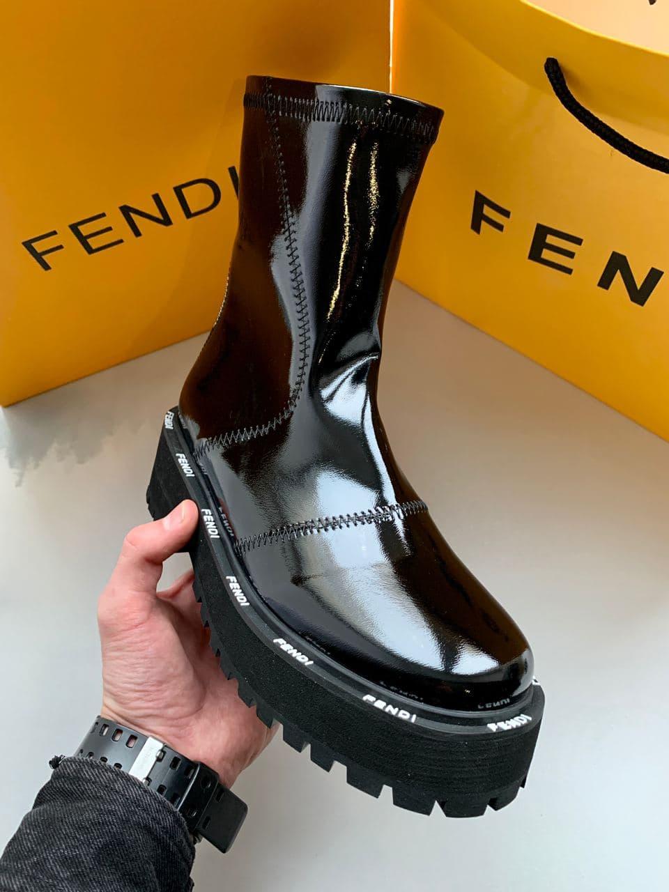 Fendi Boots Black