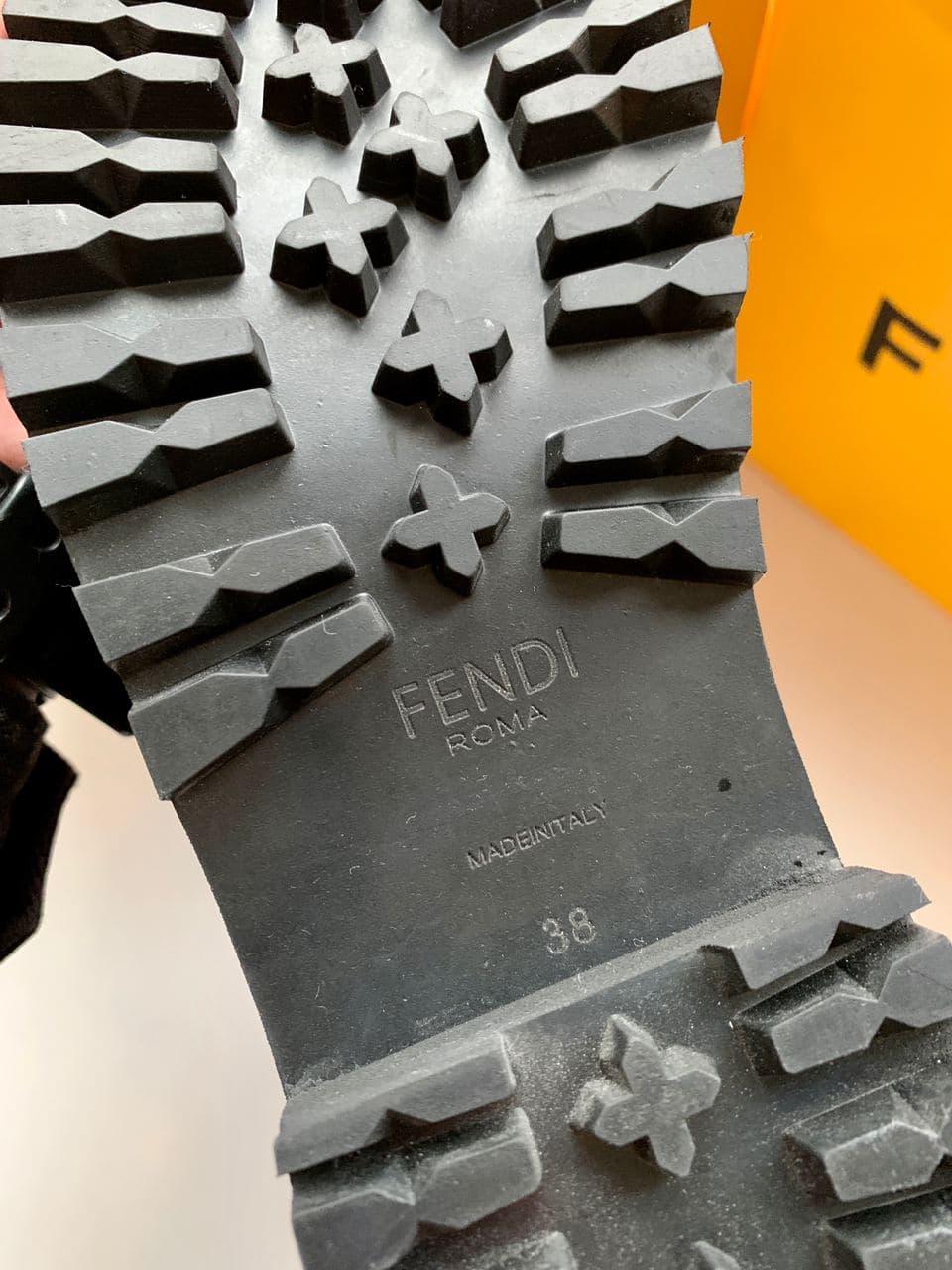 Fendi Boots Black