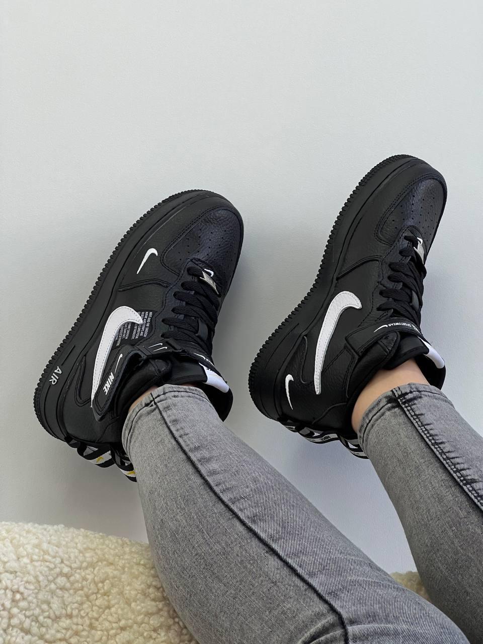 Air Force Mid Utility All Black White X Woman