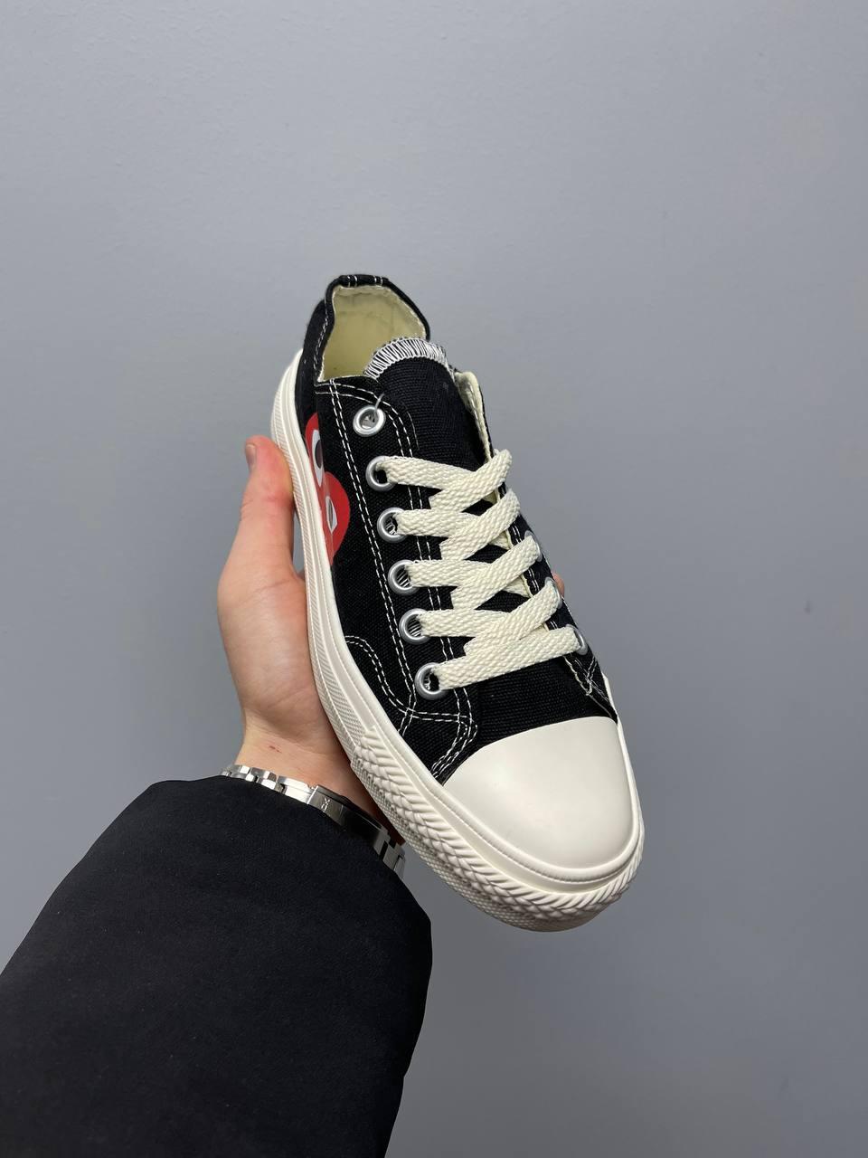 Converse Des Garçons Play x Converse Low