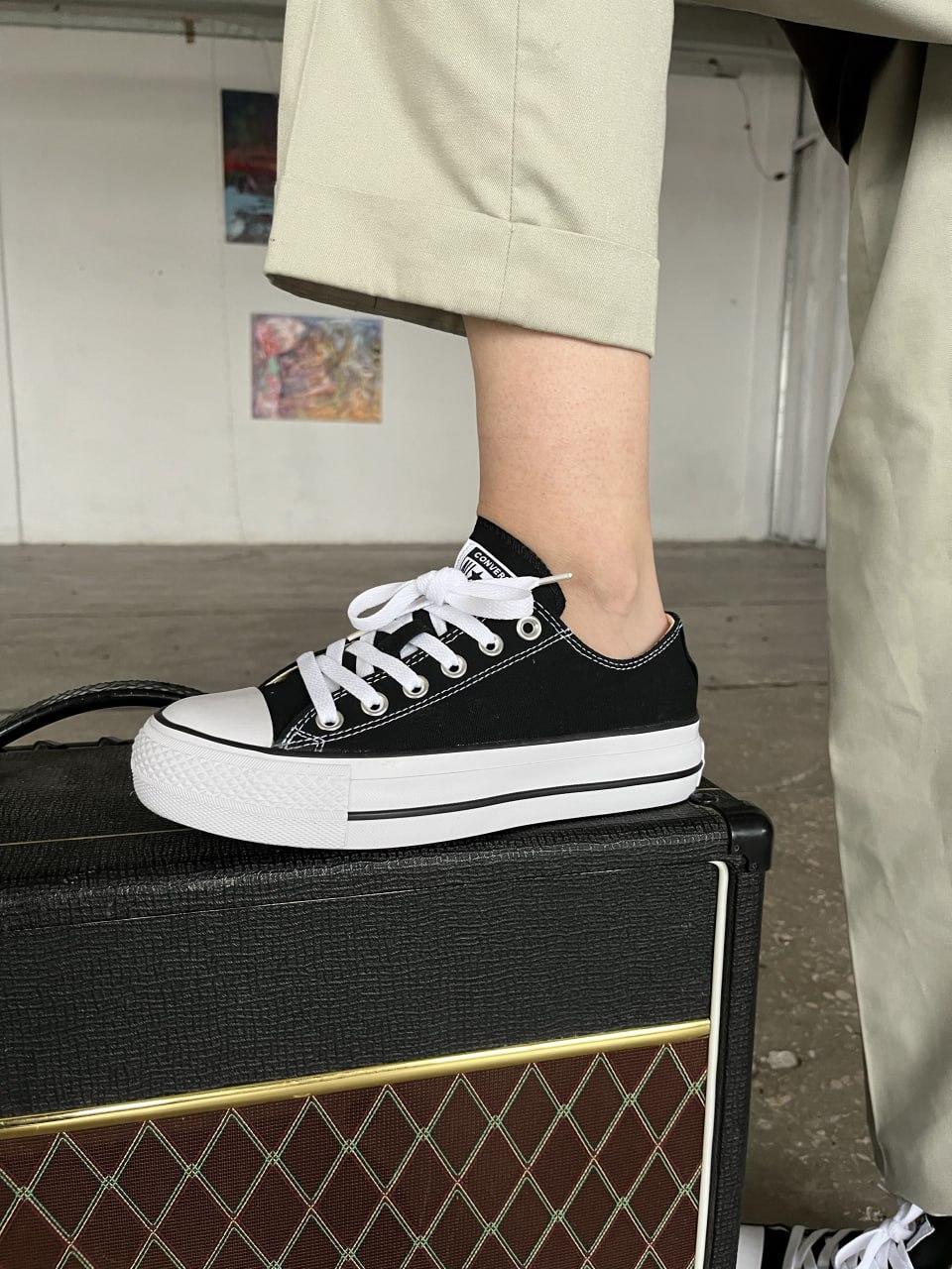 Converse Chuck Taylor All Star Platform Black White
