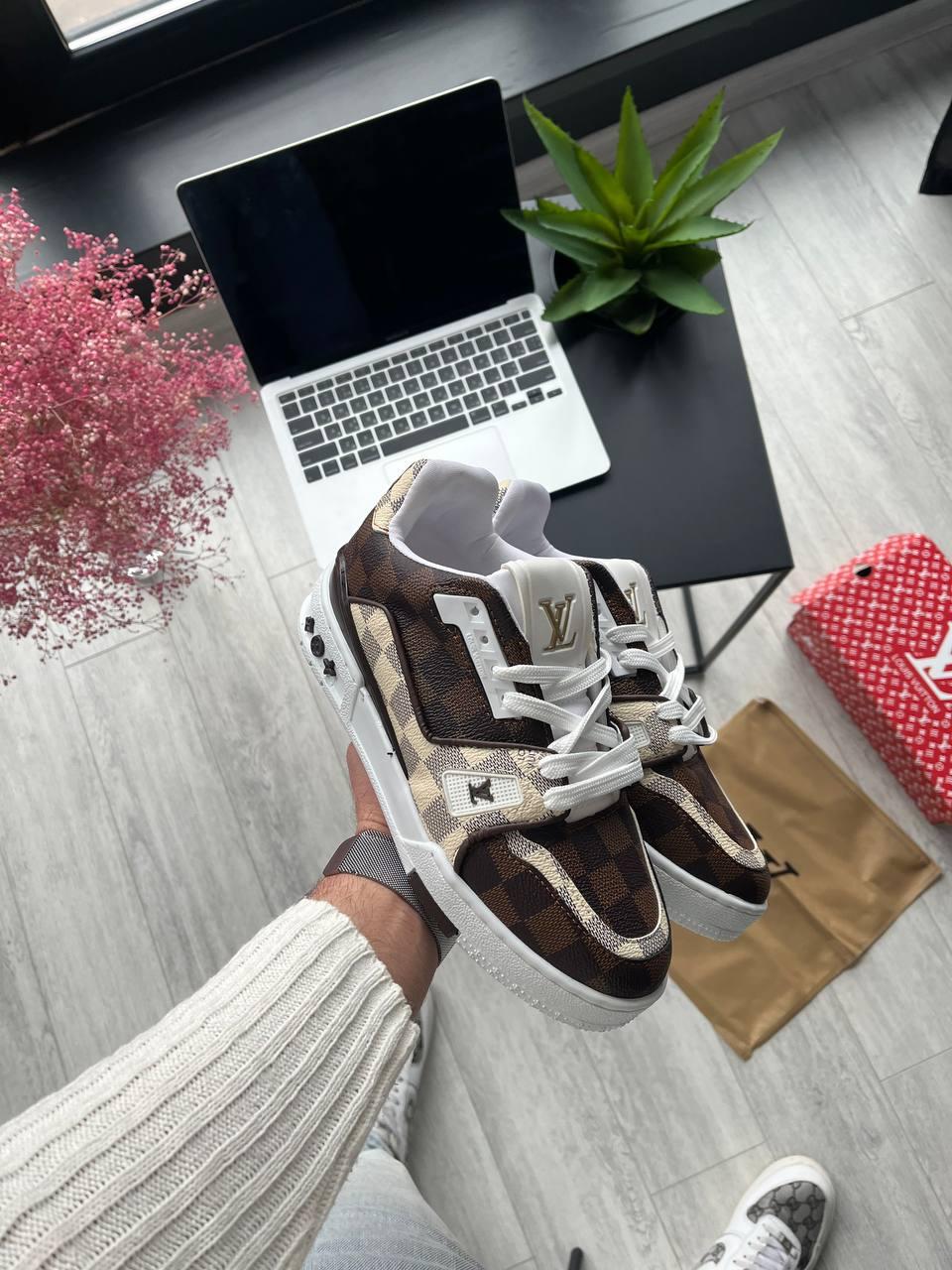 Louis Vuitton Trainer Monogram Brown